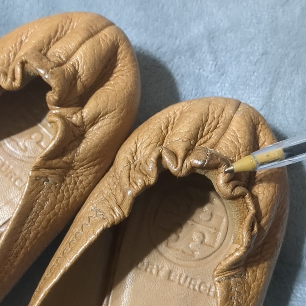 Tory Burch Reva Tumbled Logo Flats size 4.5 - Picture 5 of 10